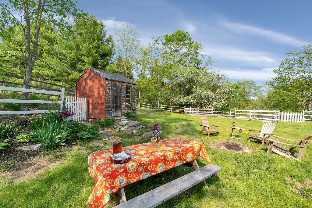 480 River Road Standish ME 04084