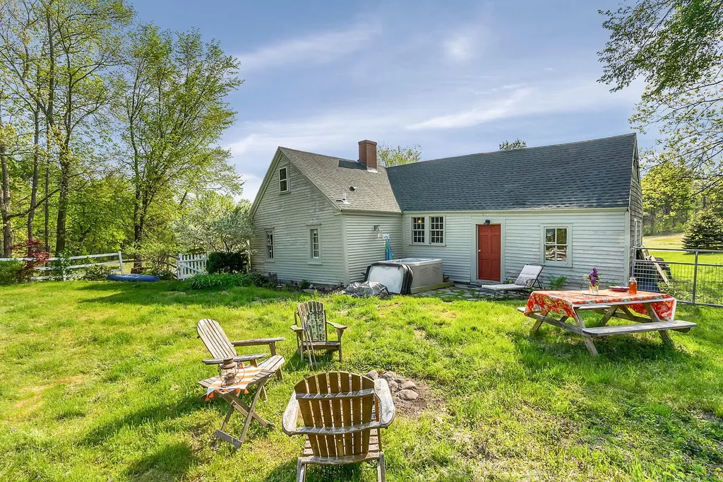 480 River Road Standish ME 04084