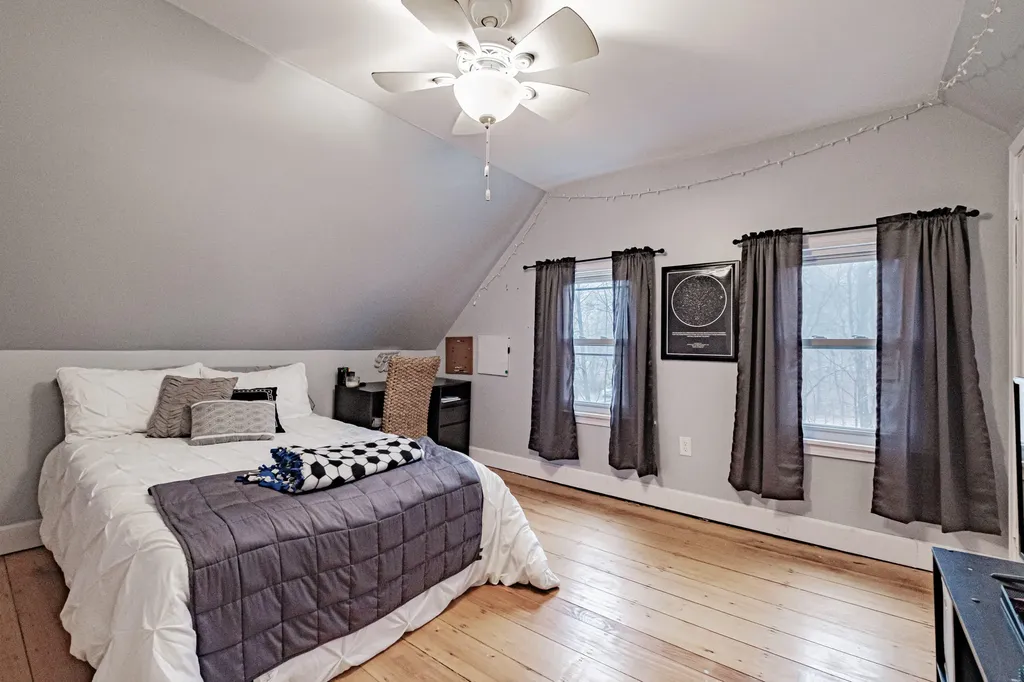 1083 Bridgton Road Westbrook ME 04092