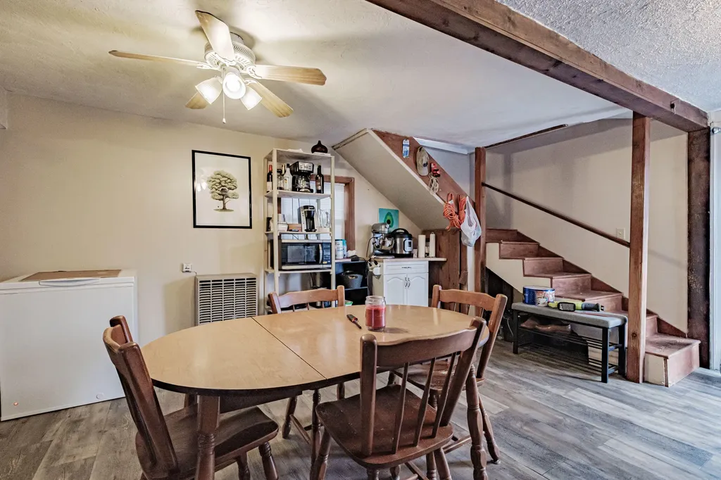 1083 Bridgton Road Westbrook ME 04092