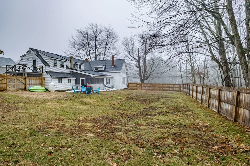 1083 Bridgton Road Westbrook ME 04092