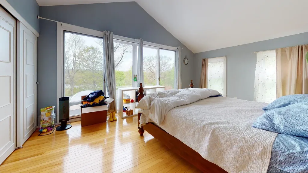 687 River Road Orrington ME 04474