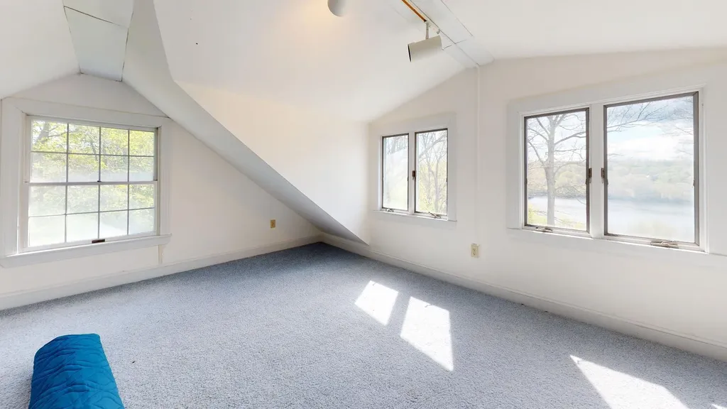 687 River Road Orrington ME 04474