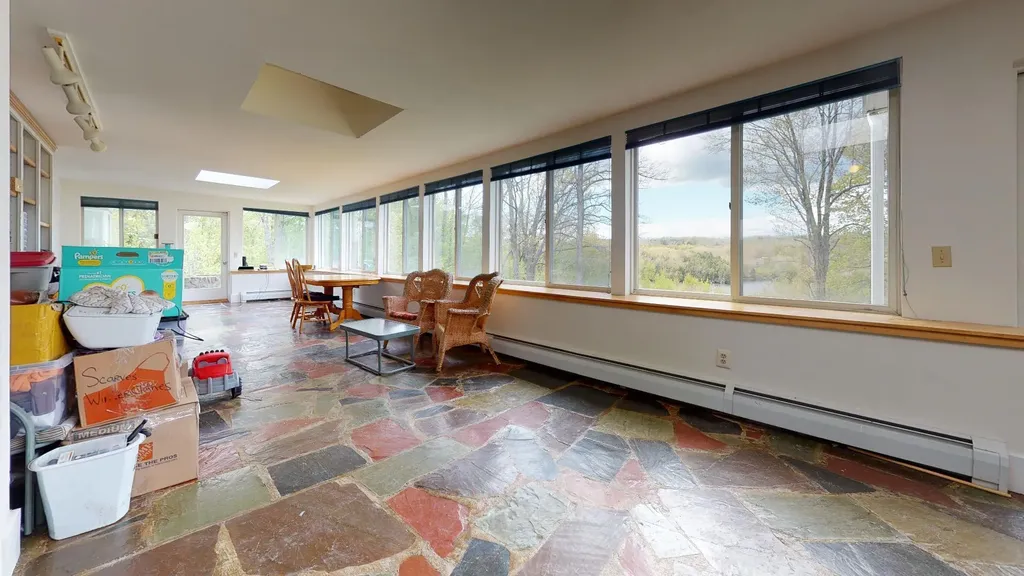 687 River Road Orrington ME 04474