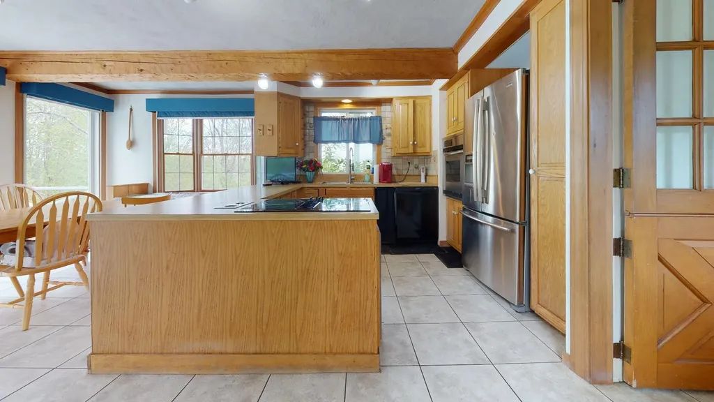 687 River Road Orrington ME 04474