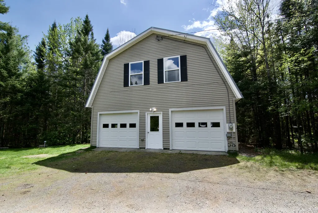 175 Brighton Road Athens ME 04912