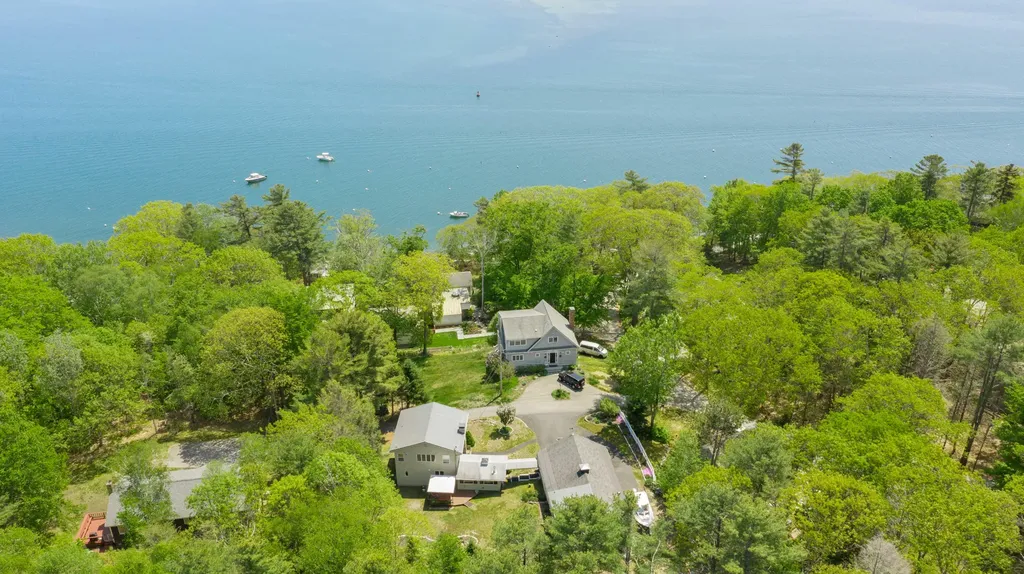 18 Conifer Trail Yarmouth ME 04096