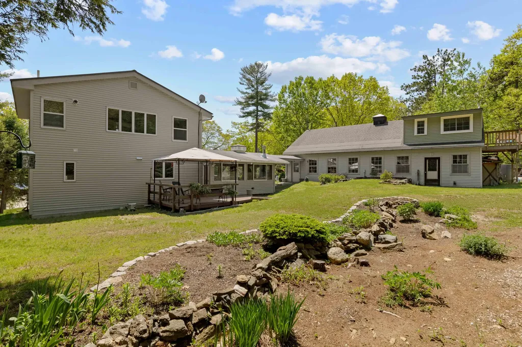 18 Conifer Trail Yarmouth ME 04096