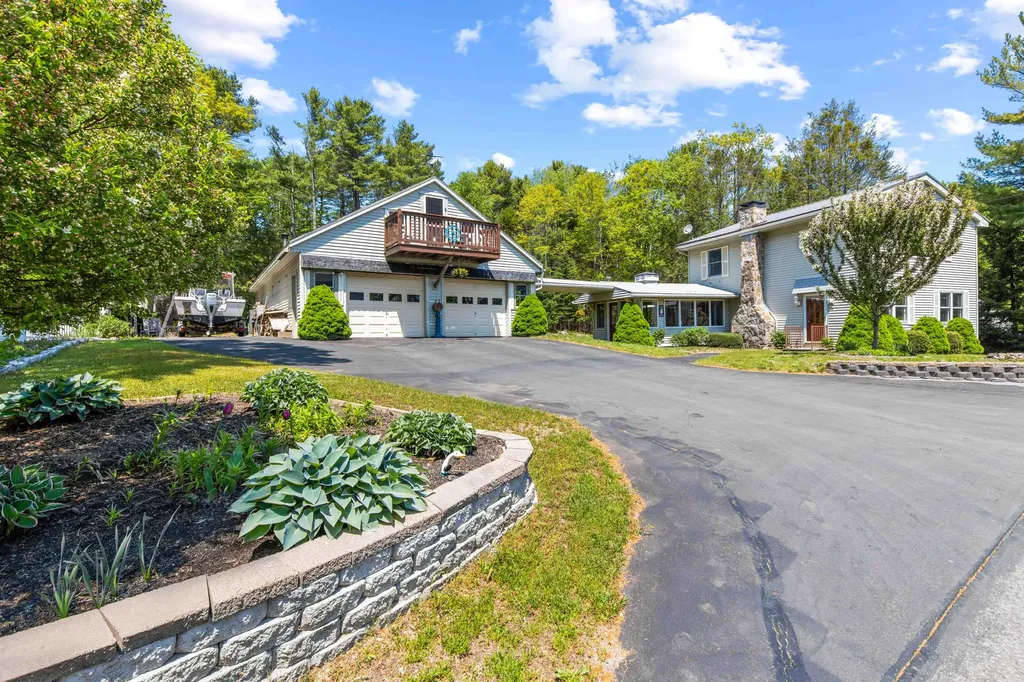 18 Conifer Trail Yarmouth ME 04096