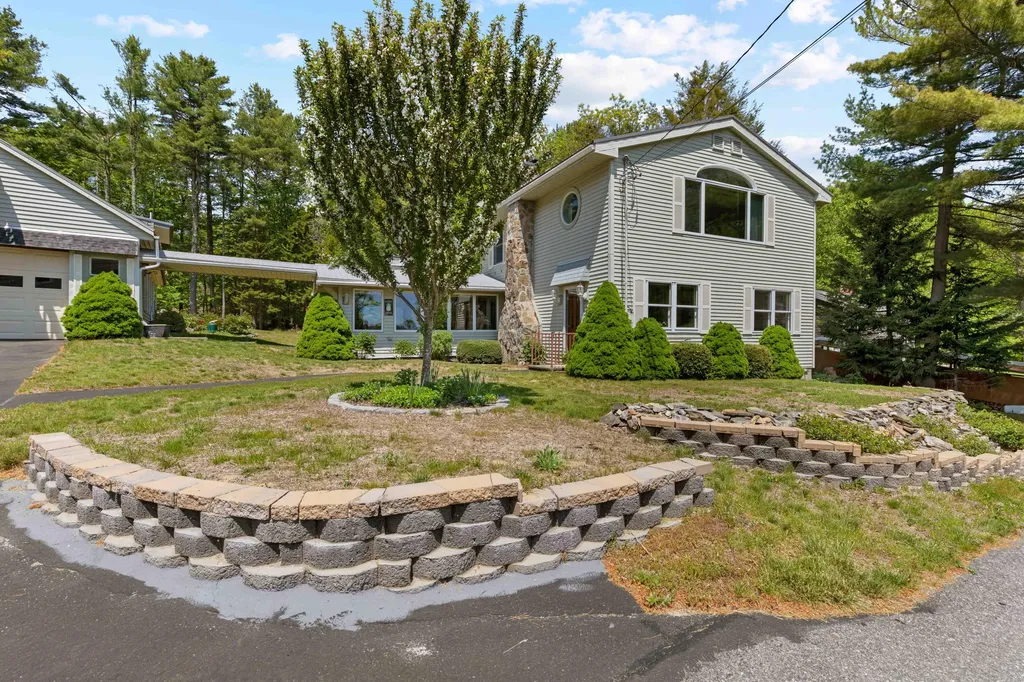18 Conifer Trail Yarmouth ME 04096
