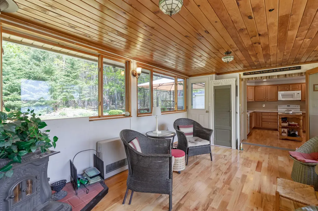 18 Conifer Trail Yarmouth ME 04096