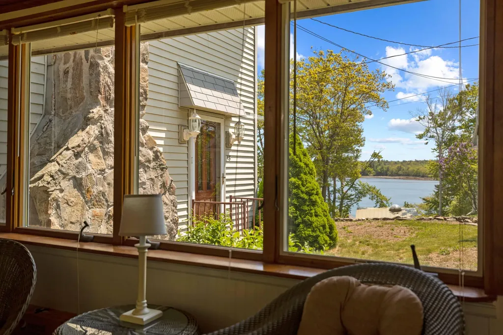 18 Conifer Trail Yarmouth ME 04096
