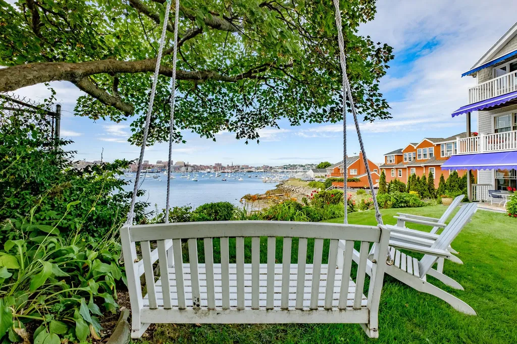 11 Pine Street South Portland ME 04106