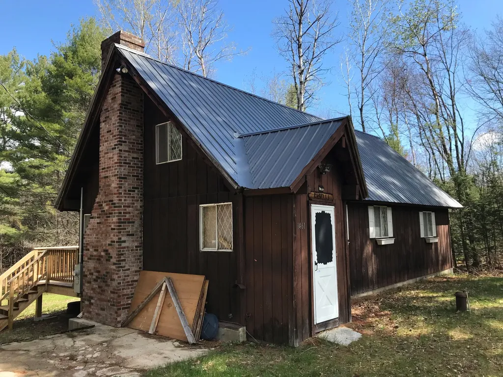 1461 N High Street Bridgton ME 04009
