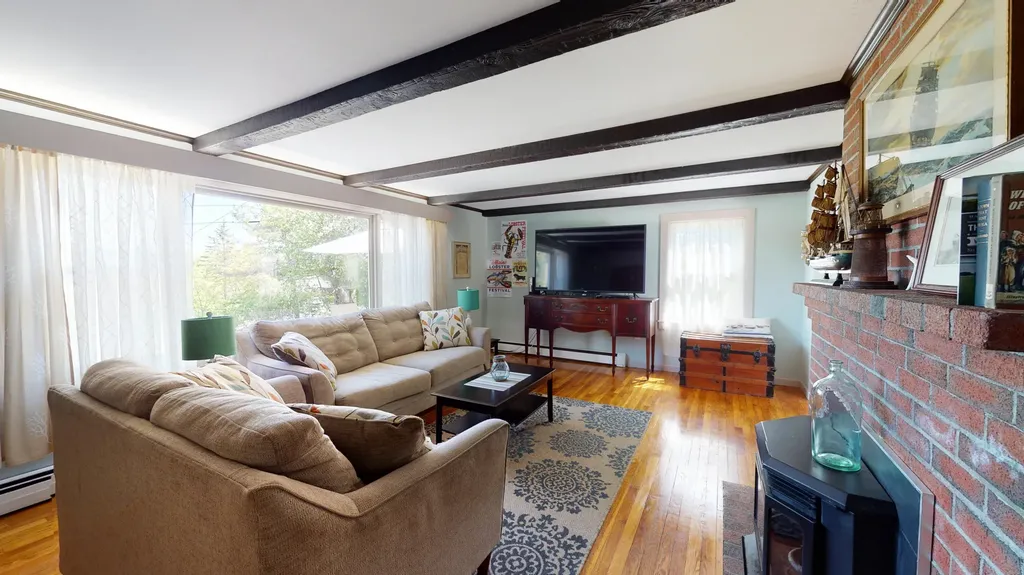 11 Sunrise Terrace Thomaston ME 04861