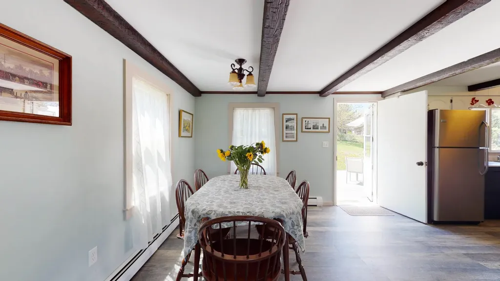 11 Sunrise Terrace Thomaston ME 04861