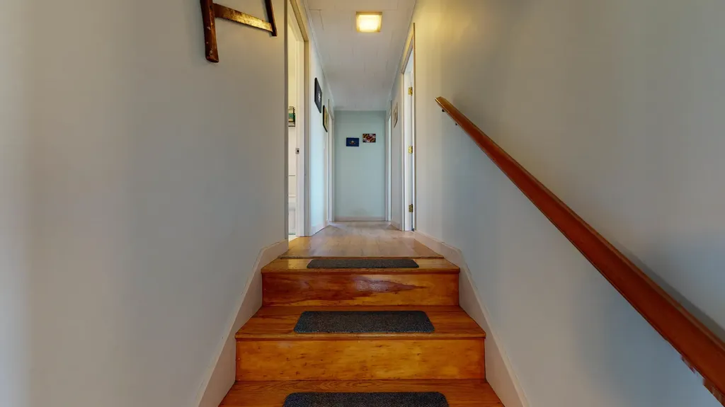 11 Sunrise Terrace Thomaston ME 04861