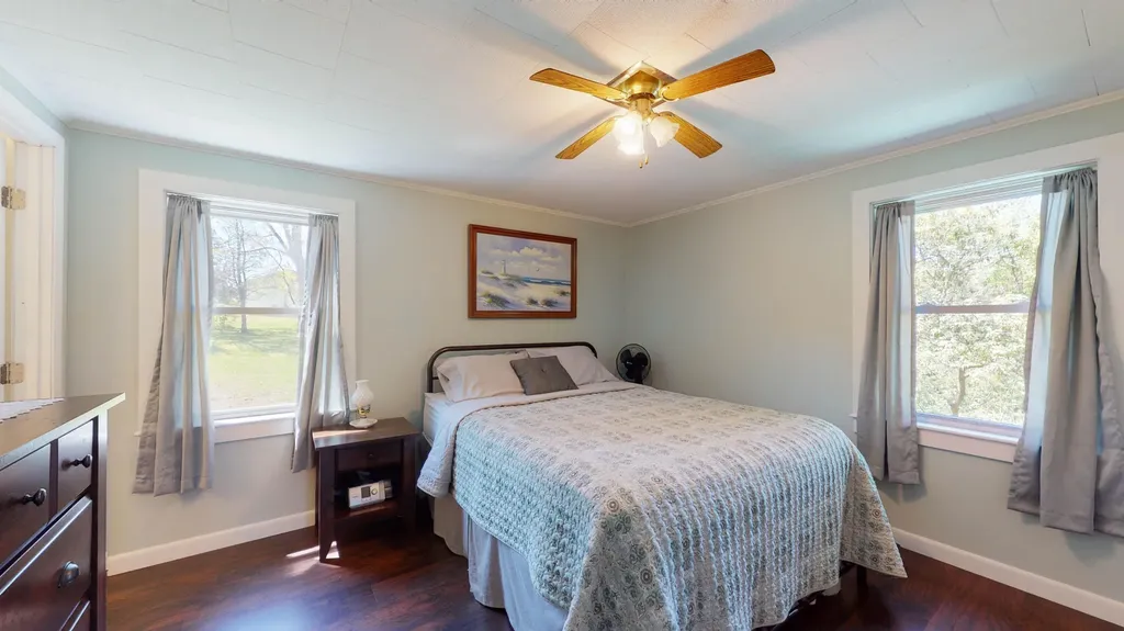 11 Sunrise Terrace Thomaston ME 04861