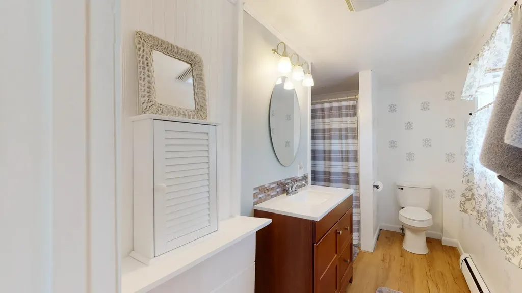 11 Sunrise Terrace Thomaston ME 04861