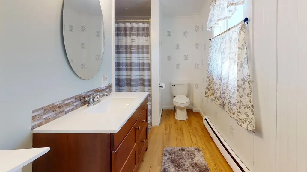 11 Sunrise Terrace Thomaston ME 04861