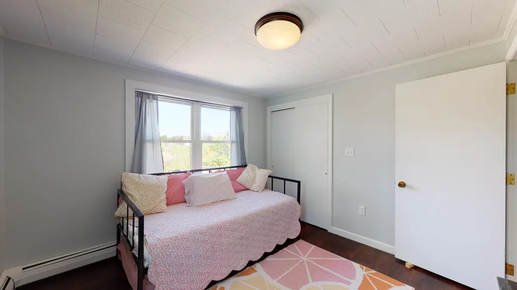 11 Sunrise Terrace Thomaston ME 04861