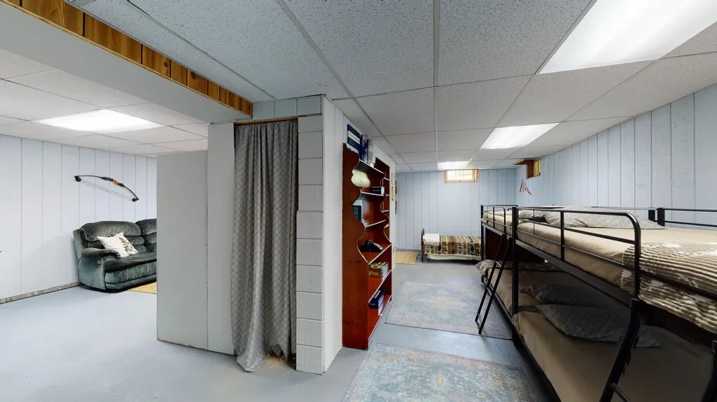 11 Sunrise Terrace Thomaston ME 04861