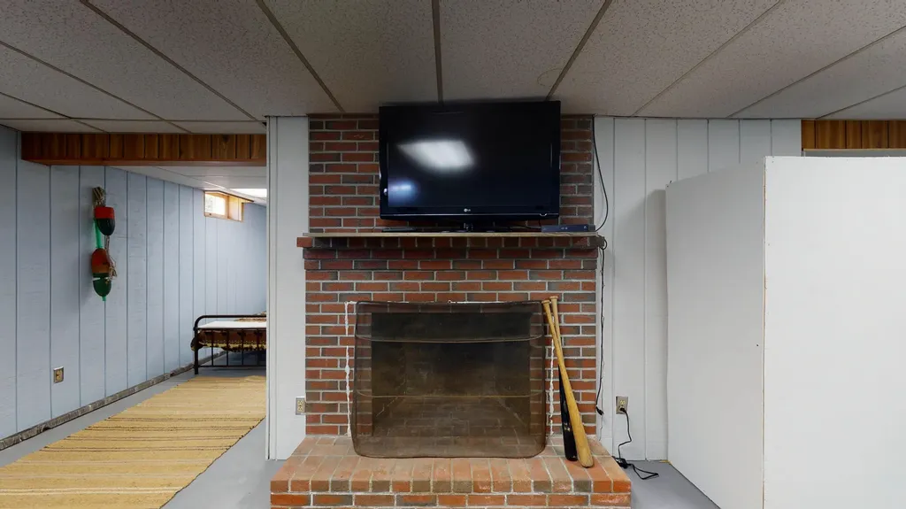 11 Sunrise Terrace Thomaston ME 04861