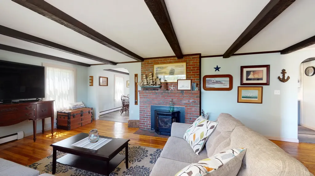 11 Sunrise Terrace Thomaston ME 04861