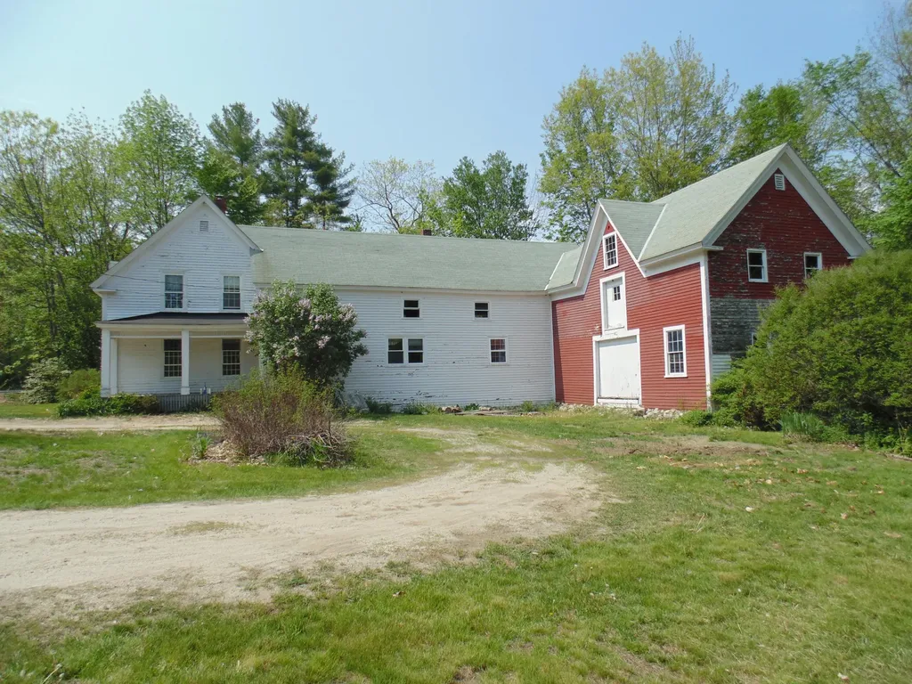 110 Standish Neck Road Standish ME 04084