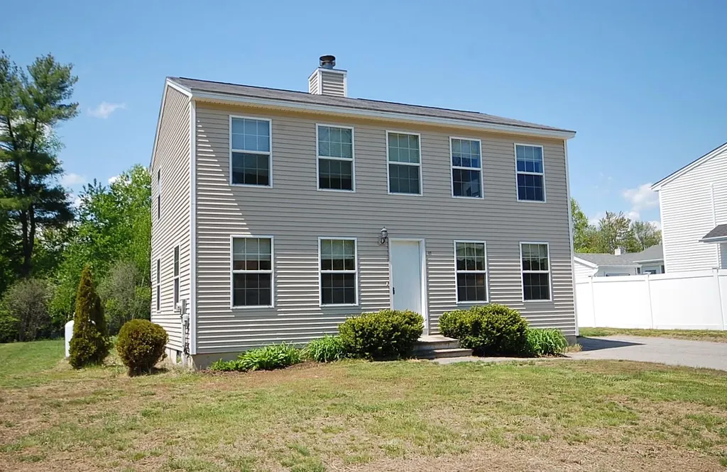 17 Wigeon Lane Westbrook ME 04092