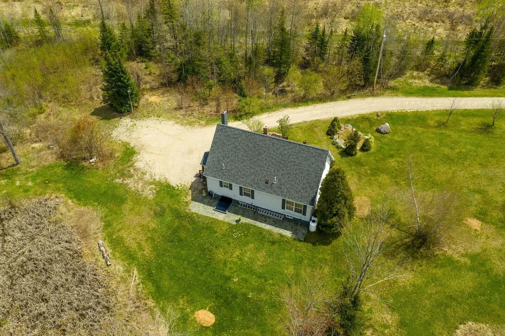 38 Rivers Drive Durham ME 04222