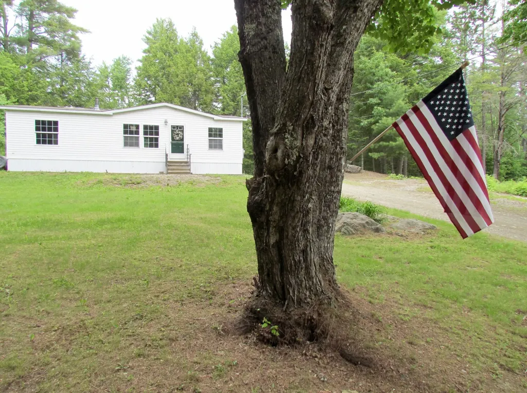 81 Narrows Road Nobleboro ME 04555