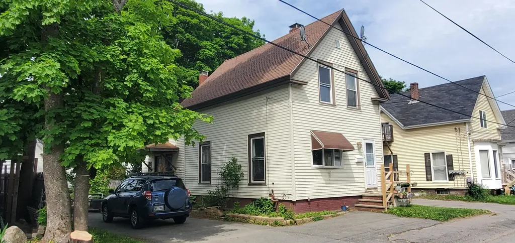 127 Union Street Brewer ME 04412