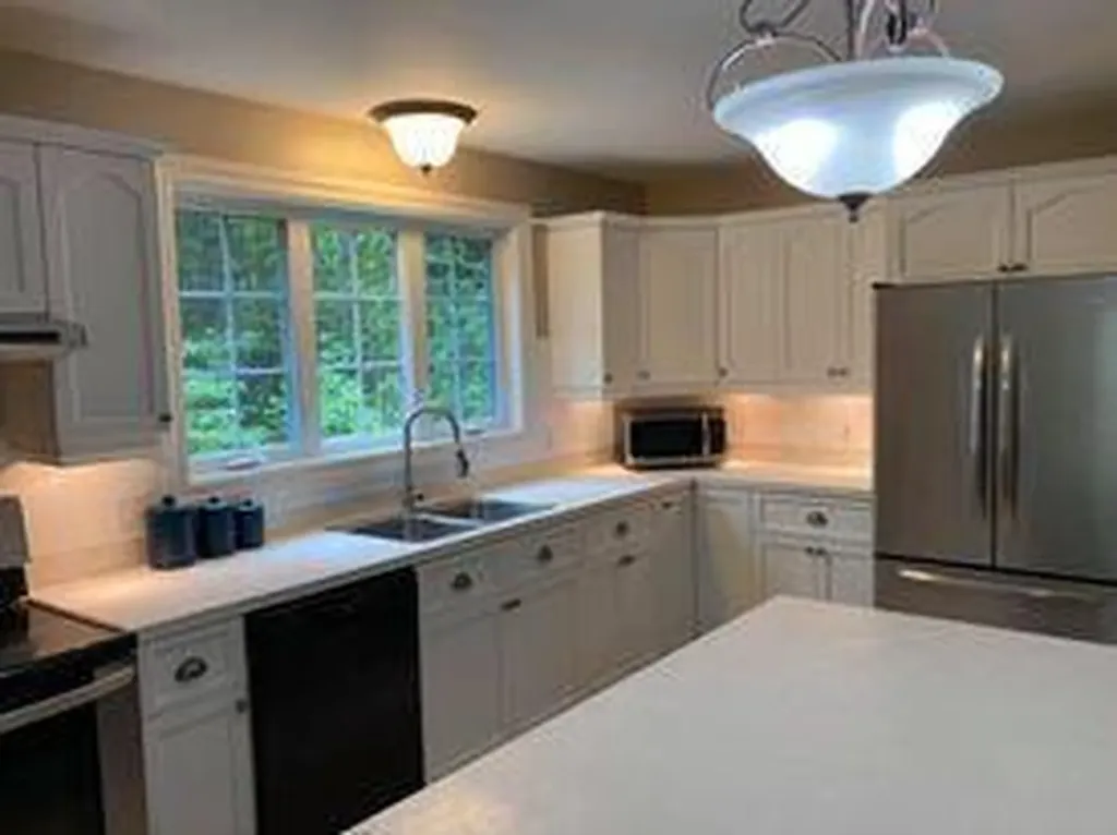 24 Hart Road Warren ME 04864