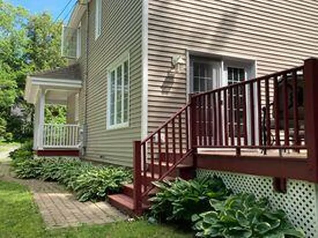 24 Hart Road Warren ME 04864