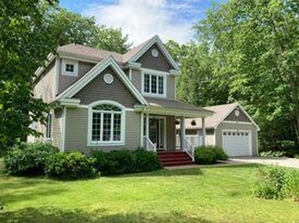 24 Hart Road Warren ME 04864