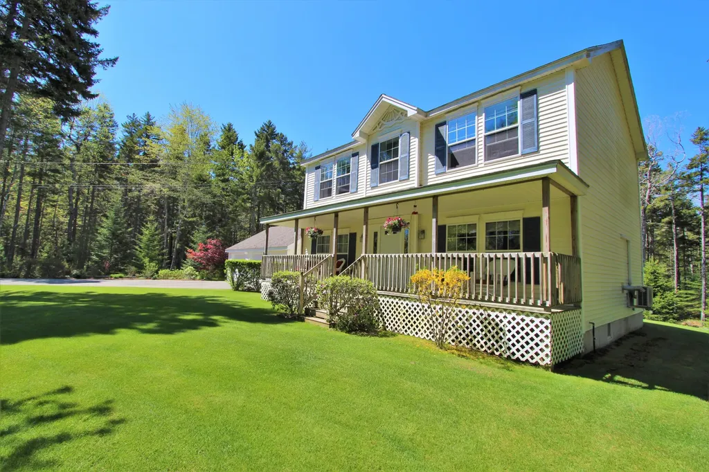 199 Walker Road Lamoine ME 04605