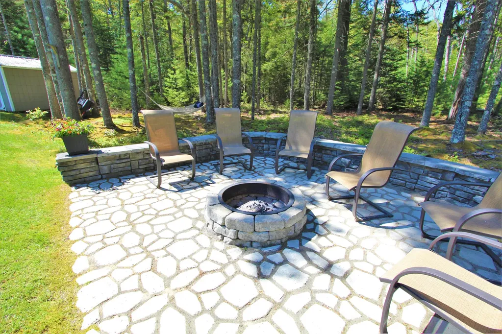 199 Walker Road Lamoine ME 04605