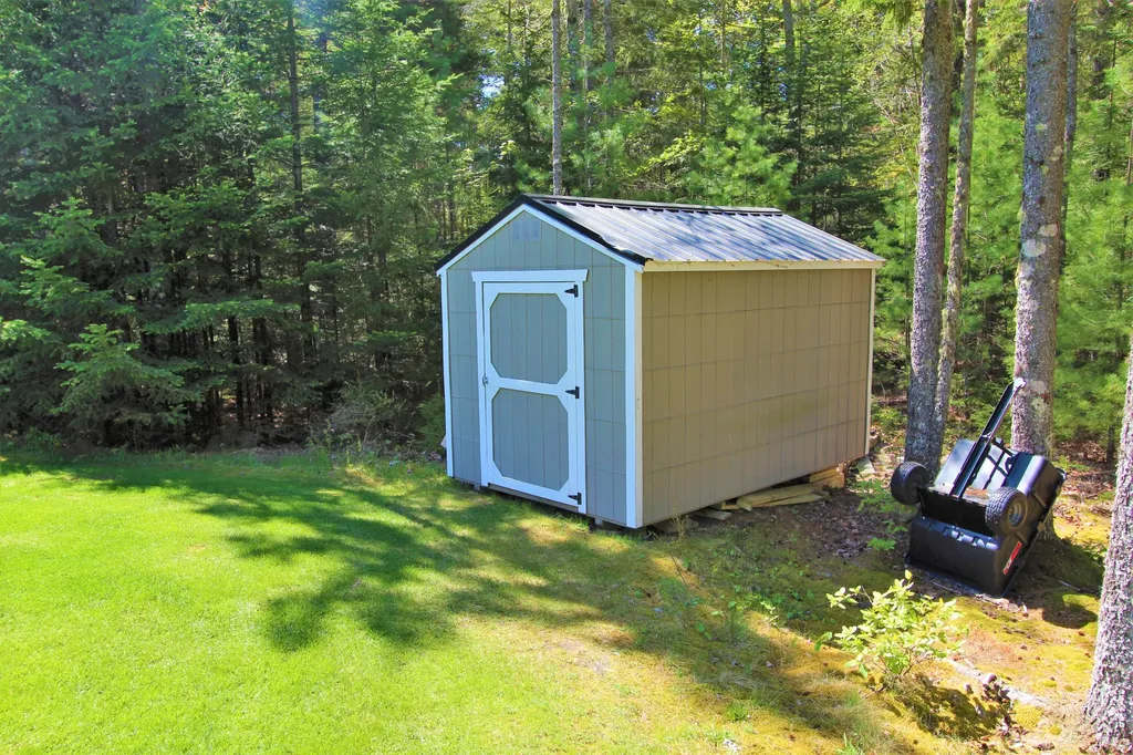199 Walker Road Lamoine ME 04605