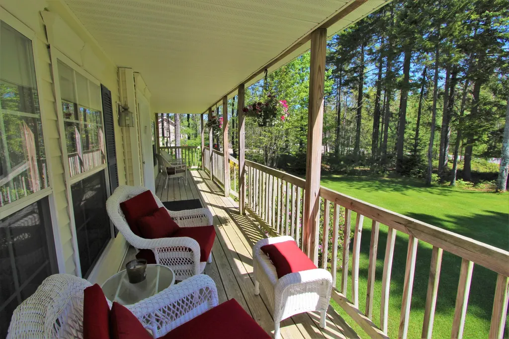 199 Walker Road Lamoine ME 04605