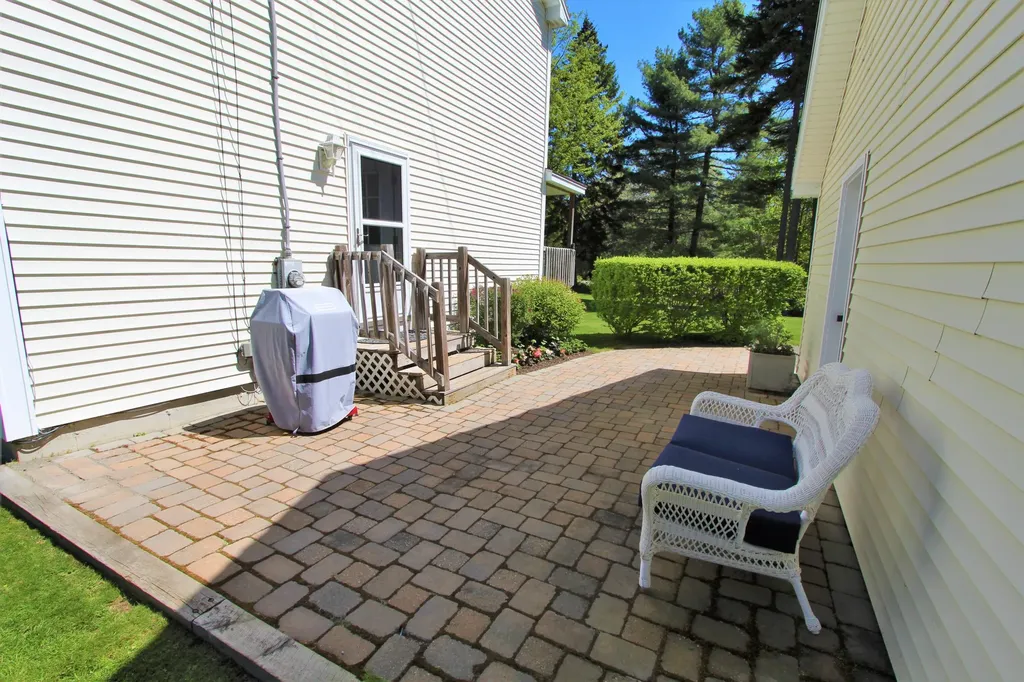 199 Walker Road Lamoine ME 04605