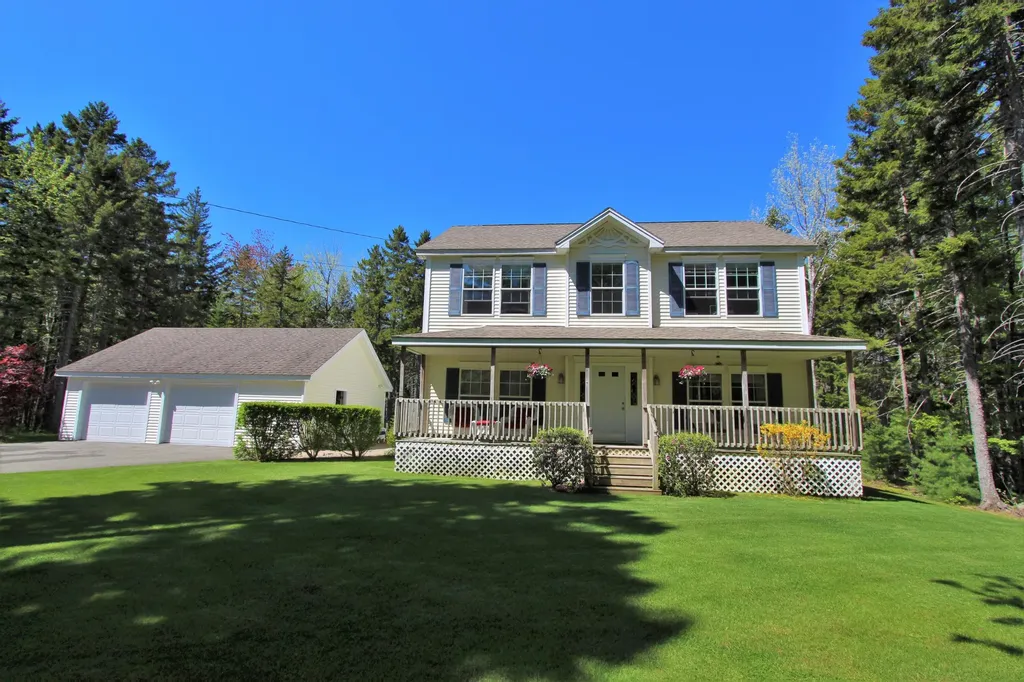 199 Walker Road Lamoine ME 04605