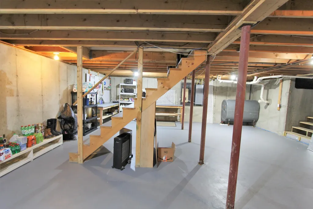 199 Walker Road Lamoine ME 04605