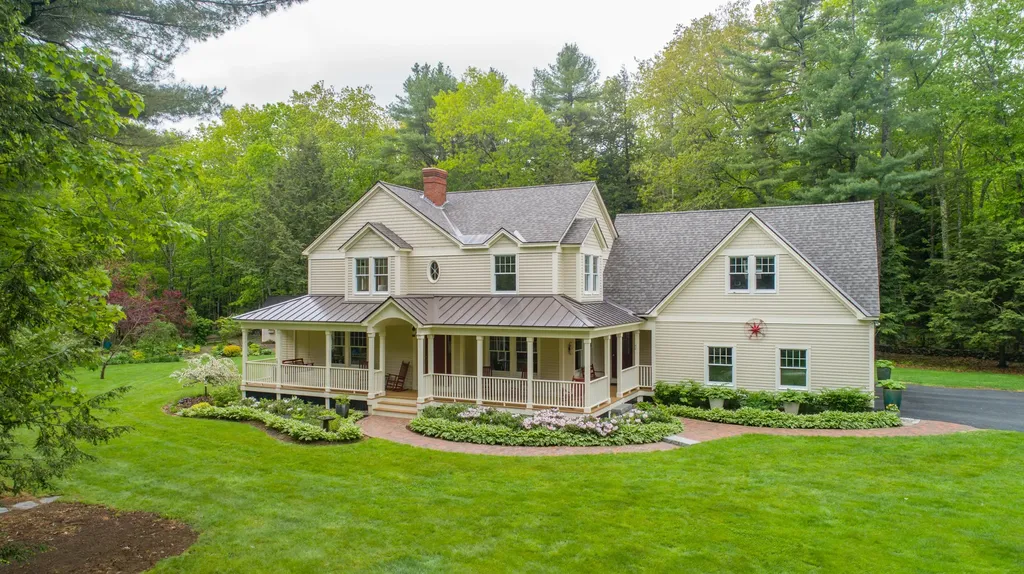 30 Derby Lane North Yarmouth ME 04097