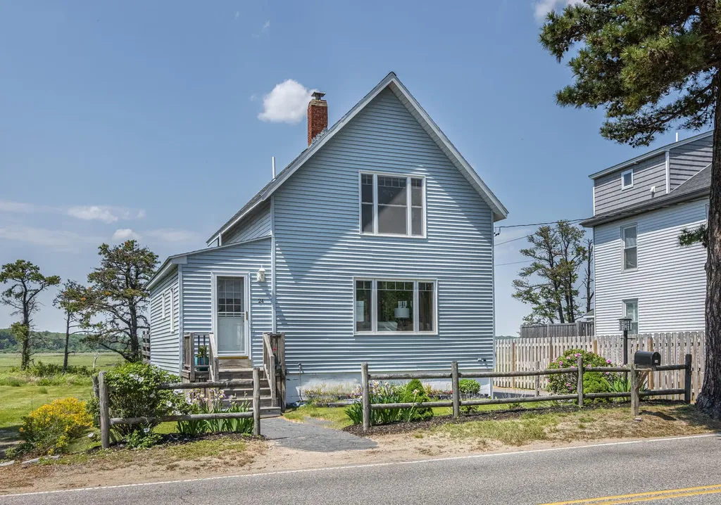 24 Jones Creek Drive Scarborough ME 04074