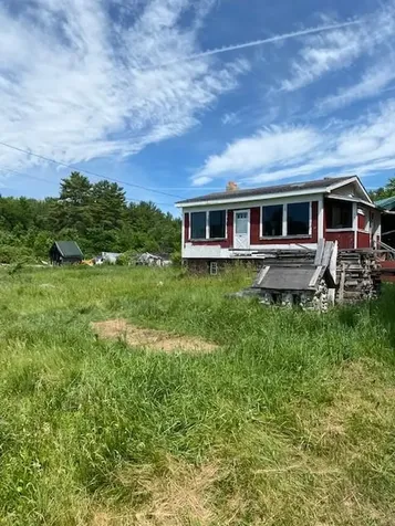 24 Six Rod Road Fairfield ME 04937