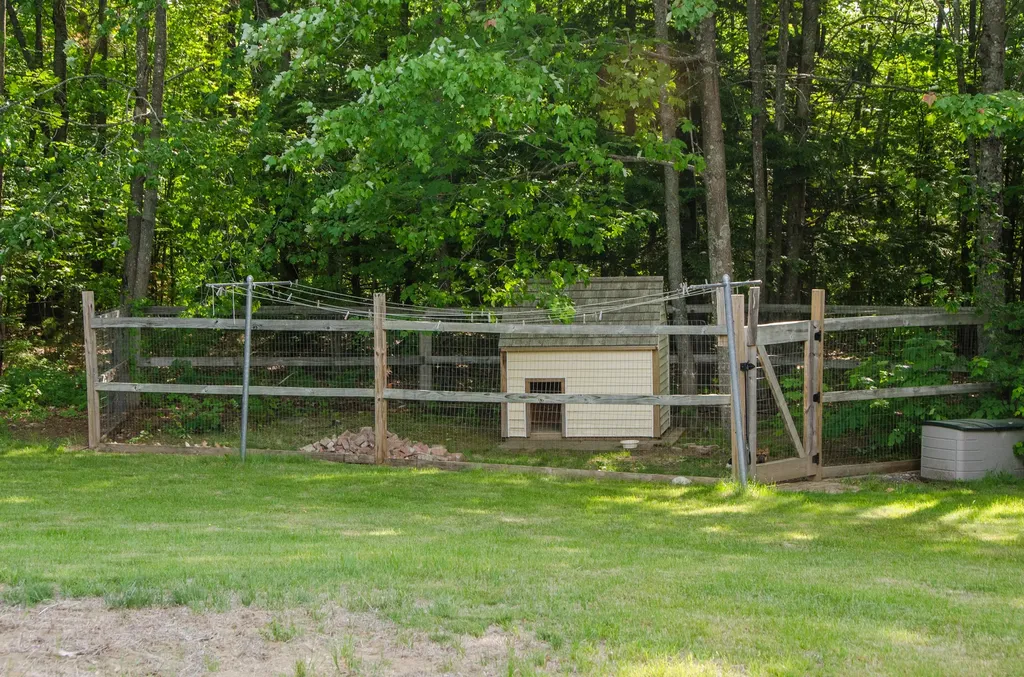 9 Booker Road Belgrade ME 04917