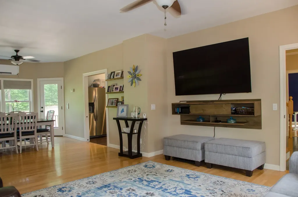 9 Booker Road Belgrade ME 04917