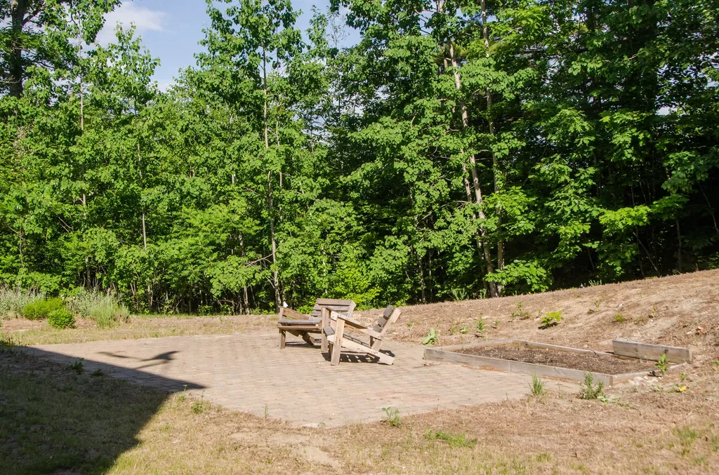9 Booker Road Belgrade ME 04917