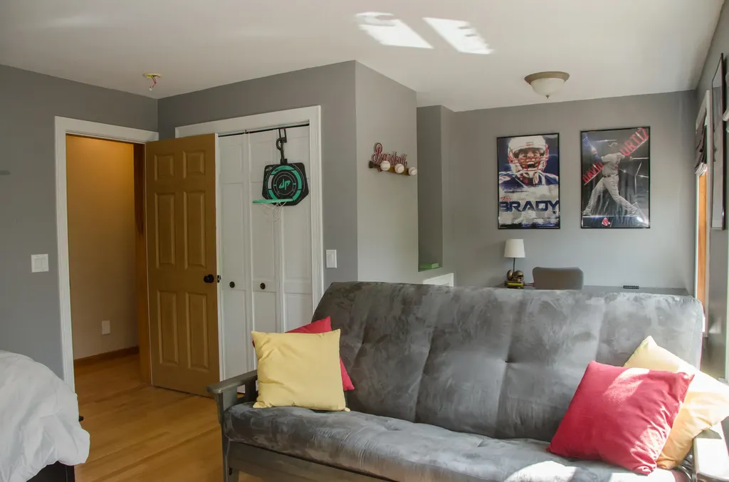 9 Booker Road Belgrade ME 04917